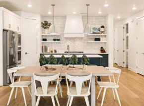 Lux Azul townhouse